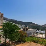 Zeus House * Naxos City