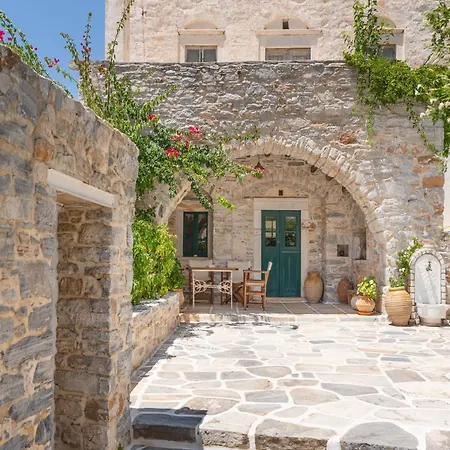 Zeus House Dom wakacyjny *