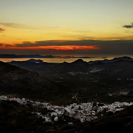 Zeus House * Naxos City