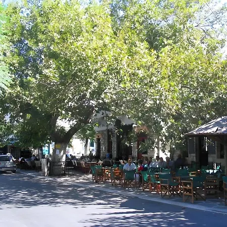 Zeus House Ferienhaus